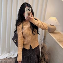 𝟏𝟒𝐚𝐦.𝐬𝐭𝐮𝐝𝐢𝐨 | Áo Khoác Cardigan Len Vặn Thừng Cổ Tròn Thêu Gấu Polo Phong Cách Hàn Quốc Thu Đông Aimée 3