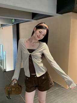ENEN Áo Thun Nữ Tay Dài  Kẻ Sọc Đen Trắng Vặn Xoắn 2 Lớp, Form Ôm Tôn Dáng Phong Cách Hàn Quốc 11153 10