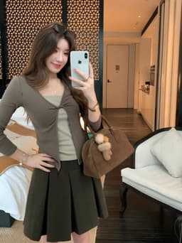 ENEN Áo Thun Nữ Tay Dài Layer 2 Lớp Vặn Xoắn, Form Ôm Tôn Dáng Thon Gọn Phong Cách Hàn Quốc 11117 7