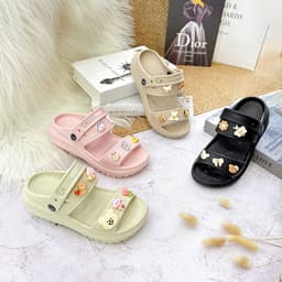 Sandal Nữ Đúc 2 Quai Có Hậu Đế Bánh Mì, Dép EVA Đế Cao Đính Charm 3