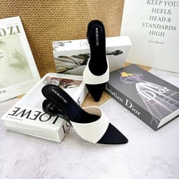 Guốc Nữ Mũi Nhọn Phối Màu Đen Kem, Guốc Cao Gót Hở Gót Thanh Lịch 4