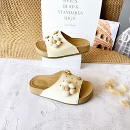 Dép Bánh Mì Nữ Đính Hoa 3D, Quai Ngang Bản Rộng Đục Lỗ Đế Dày 3