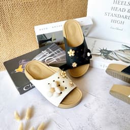Dép Bánh Mì Nữ Đính Hoa 3D, Quai Ngang Bản Rộng Đục Lỗ Đế Dày 7