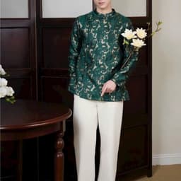 Áo dài Nam Cẩm Vũ dáng ngắn 2 màu đỏ - xanh rêu - chất liệu gấm dệt ánh kim cứng cáp vừa phải - nam tính 2