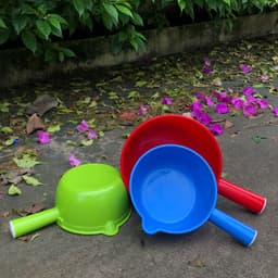 Gáo Múc Nước Nhà Tắm Nhựa Có Tay Cầm, Ca Múc Nước Tiện Dụng, Gọn Nhẹ, Bền Đẹp – TADAHOME 7