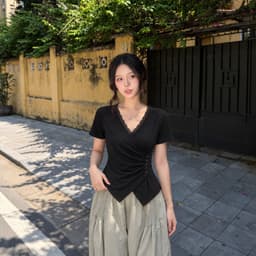 Áo Thun Nữ Bigsize Cổ V Viền Ren Vạt Xéo Nhún Eo, Cài Nút Thun Gân Tăm Co Giãn Ôm Dáng ESHOP MS668 3
