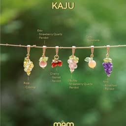 Dây chuyền Kaju đá tự nhiên năng lượng tình duyên học tập tài lộc mix charm mạ vàng - Mầm by Xanh 1