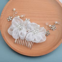 Kẹp Tóc Cô Dâu Hoa Mai Voan Ngoc Trai Đính Đá Pha Lê – Lược Cài Tóc Cưới Sang Trọng Handmade ponny 1