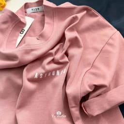 Áo thun 3158 YUSTUDIO form rộng áo thun unisex nam nữ trước ngực mẫu ASTRONAUT 2