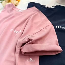 Áo thun 3158 YUSTUDIO form rộng áo thun unisex nam nữ trước ngực mẫu ASTRONAUT 4
