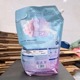 Nước Giặt OMO Cửa Trước 3.6kg Hương Linh Lan & Vani Trắng 2