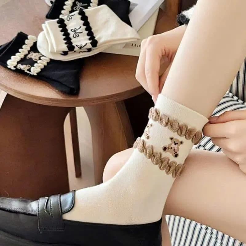 Combo 10 Đôi Vớ Nữ Cổ Cao Cotton Dệt Kim Phối Nơ Gấu Ren - Tất Cổ Dài Thu Đông Hàn Quốc Co Giãn Giữ Ấm Dễ Thương