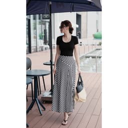 Chân Váy Xoè Midi Phối Kẻ Chất Lụa Hàn 2 Lớp MACI MCVCVKE0402 Thời Trang Nữ Thiết Kế 2
