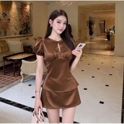 Set Áo Peplum Lụa Tay Phồng Phối Chân Váy Ngắn Tiểu Thư Sang Chảnh Dự Tiệc Noel Tết 2026 6