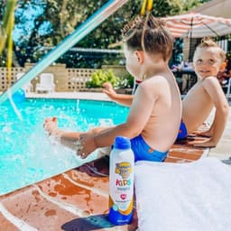 Combo 2 Chai Banana Boat Kids Xịt Chống Nắng SPF 50 170g – Dành Cho Trẻ Em – Hàng Chính Hãng Mỹ 8
