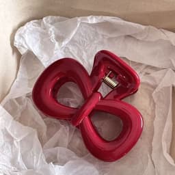 Kẹp Tóc Càng Cua Cong Đen Bi Nơ Đỏ Sang Trọng 3