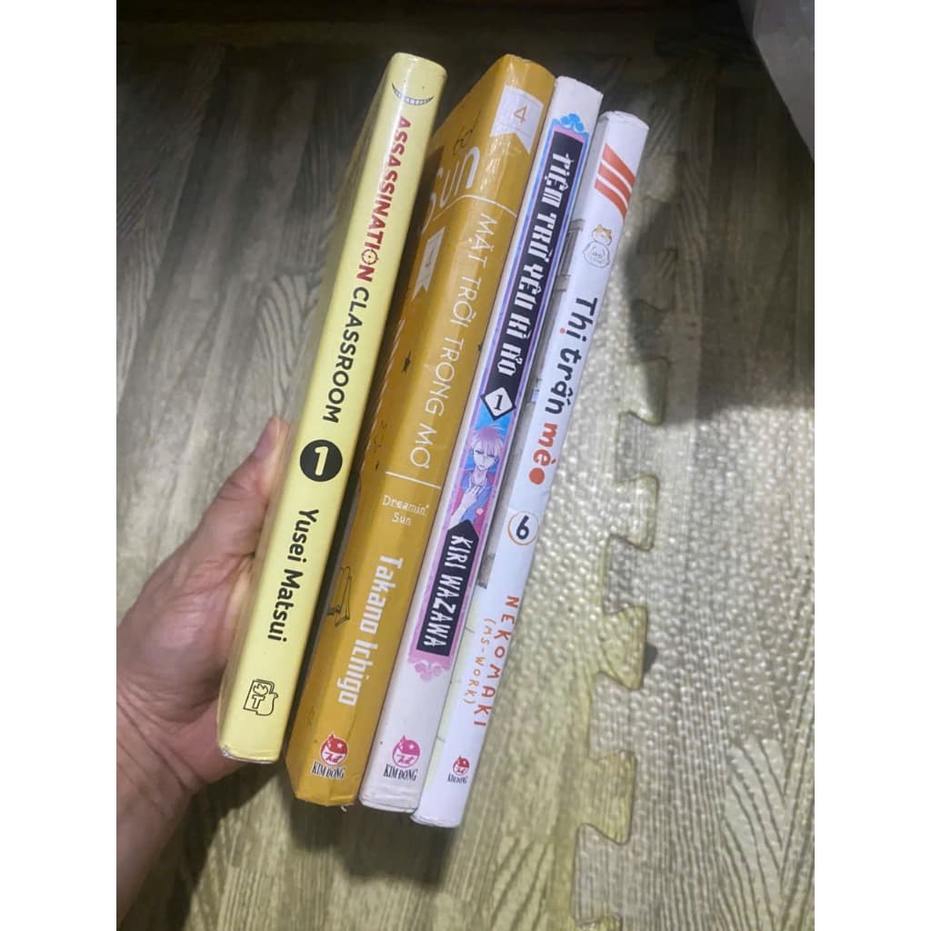 (ll14) Combo 4q vở lớp học ám sát, tiệm trừ yêu kì ảo, thị trấn mèo, mặt trời trong mơ