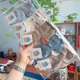 (TẤT SƠ SINH) Set 5 Đôi Tất Cotton Kèm Chống Trượt Cho Các Bé Phối Nhiều Họa Tiết Mã Mới Nhất 9
