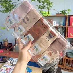 (TẤT SƠ SINH) Set 5 Đôi Tất Cotton Kèm Chống Trượt Cho Các Bé Phối Nhiều Họa Tiết Mã Mới Nhất 8
