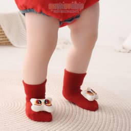 Vớ Cổ Cao Cho Bé Màu Đỏ Họa Tiết 3D Dễ Thương, Tất Trẻ Em Phong Cách Tết Noel SNBABYKIDS 4
