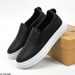 SLIP-ON NAM - LỰA CHỌN DÀNH CHO NHỮNG CHÀNG TRAI YÊU THÍCH SỰ TỐI GIẢN VÀ TIỆN DỤNG SL-3309 1