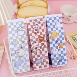Hộp bút hoạ tiết dễ thương 2