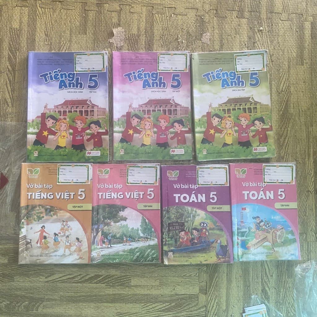 Combo 13q vở ' sgk + vbt cũ ' đã làm bài - Toán tiếng việt mĩ thuật ... - lớp 5 kết nối tri thức