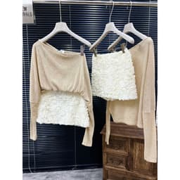 Set áo len mỏng lệch vai tay rơi kèm chân váy ren hoa nổi 3D TuMy Fashion HM-154 2