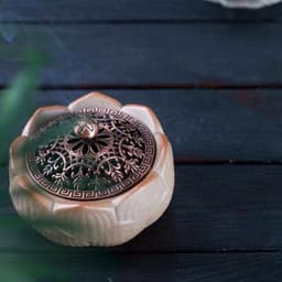 Lư xông trầm bạch ngọc liên hoa 4