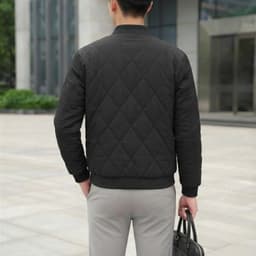 Áo Khoác Khoác Nam DGC Dáng Bomber Chần Bông Cao Cấp - Nhẹ Mịn, Cản Gió Tốt, Bo Chun Thanh Lịch WAJKBE149M-S 7