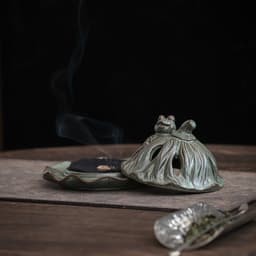 Lư xông trầm ếch ôm đài sen -Lư xông trầm 4