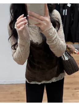 𝐀̉𝐧𝐡 𝐭𝐡𝐚̣̂𝐭 - 𝐇𝐚̀𝐧𝐠 𝐐𝐂 Set áo ren mỏng vân hoa kèm áo 2 dây nhung phối ren form vừa, set áo kiểu dài tay 5