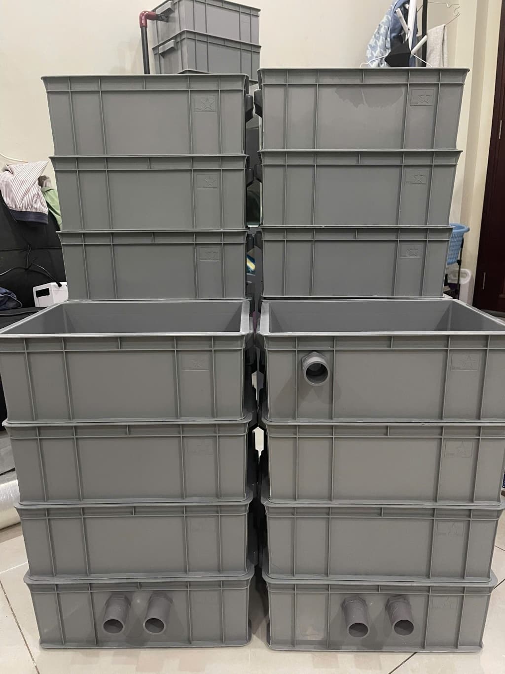 Bộ lọc baki tràn trên cho hồ cá dưới 500 lít - Kích Thước 34x26x13 Màu Xám - ống phi 27