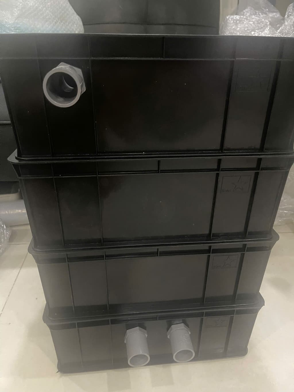Bộ lọc baki Màu Đen tràn trên cho hồ cá cảnh dưới 500 lít - Kích Thước 34x26x13 - ống vào mặt trước phi 27