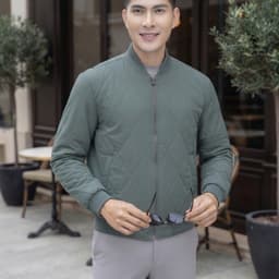 Áo Khoác Bomber Nam DGC Chần Trám Màu Đen – Phong Cách Thu Đông Lịch Lãm & Nam Tính WAJKBE188M-S 4