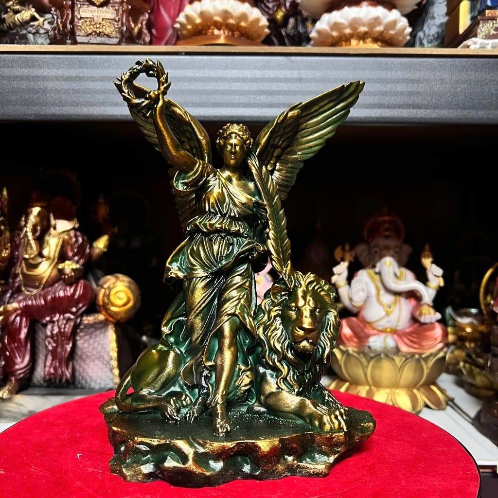 Tượng Thần Chiến thắng   in 3D . cao 19 cm