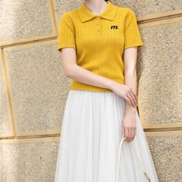 Len Nữ Tay Ngắn Cổ Polo Thêu Chữ M – Dệt Gân Ôm Dáng, Phong Cách Hàn Quốc 2