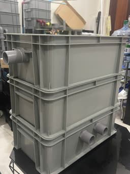 Bộ lọc baki | Màu Xám | Tràn trên cho hồ cá dưới 1500 lít | Kích Thước 46x27x16 | Ống in mặt hông phi 34 2