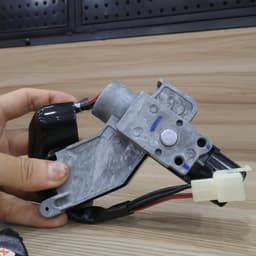 Khoá Xe Máy,Bộ Ổ Khoá Xe Máy,Khoá Xe FUTURE Fi Thương Hiệu BOX 4