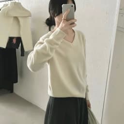 Lily.clothes- Áo len trơn mịn cổ V dài tay form lửng tag Erume hàng QC Loại 1 (A56) 4