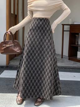 🌷 Chân Váy Kẻ Dạ Dài Dáng Xòe Vintage Hàn Quốc Cạp Chun Co Giãn Thời Trang Nữ Thu Đông 10