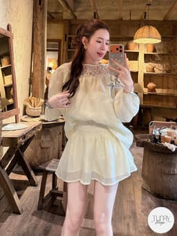 Set áo dài tay tơ nhăn phối ren dáng babydoll kèm chân váy xòe tiểu thư nhẹ nhàng phong cách Korea TuMy Fashion HM-153 3