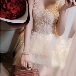 TRAN ALI ĐẦM LÁ TẦNG NGẮN LINLUXE 8