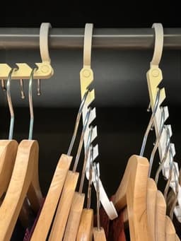 Móc Treo Quần Áo Tiết Kiệm Diện Tích - Treo 5 Móc Áo - Nhựa Cao Cấp - Tủ Quần Áo, Phòng Ngủ 2