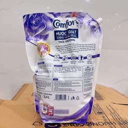 Nước Giặt Comfort Dưỡng Vải Đa Năng Thời Thượng túi 3,6KG 3