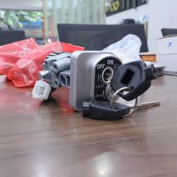 Khoá Xe Máy,Bộ Ổ Khoá Xe Máy,Khoá Xe WAVE RSX 110 Thương Hiệu BOX 2