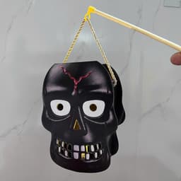Đèn lồng gỗ giỏ đựng kẹo bí ngô, đầu lâu có đèn cho bé chơi Halloween, trang trí góc decor lễ hội hóa trang 6