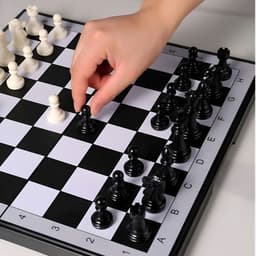 Bộ Cờ Vua Nam Châm Gập Gọn 31.5cm Cao Cấp Tặng 2 Quân Hậu Đồ Chơi Trí Tuệ Phát Triển Tư Duy Cho Bé 5
