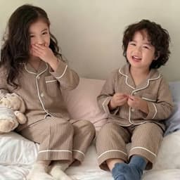 BỘ pizama dài tay cho bé trai, gái phối viền kẻ sọc không  bai xù an toàn cho làn da bé trai,gái 3