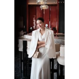 Đầm Lụa Queen Cổ Đổ Xoắn Vai Nhún Eo Hai Lớp Không Gồm Vest MACI MCVVATR0427 Thời Trang Nữ 7
